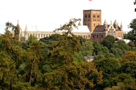 St-Albans-Cathedral-20060924-001