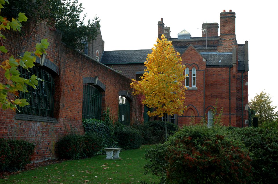 St-Albans-Prison-20051016-004