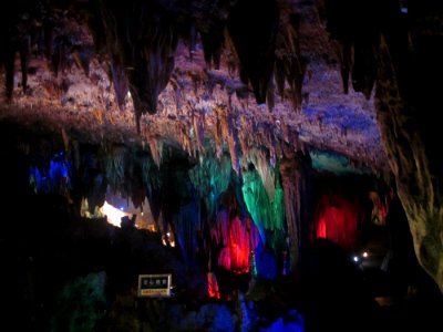 Stalactites, Boyue Cave, picture37