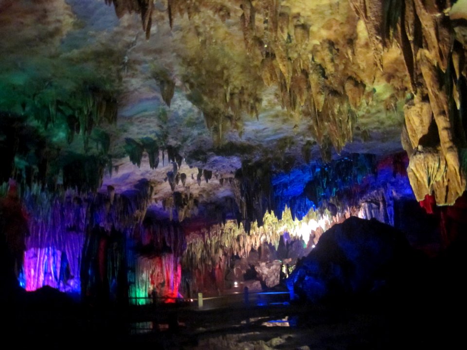 Stalactites, Boyue Cave, picture34