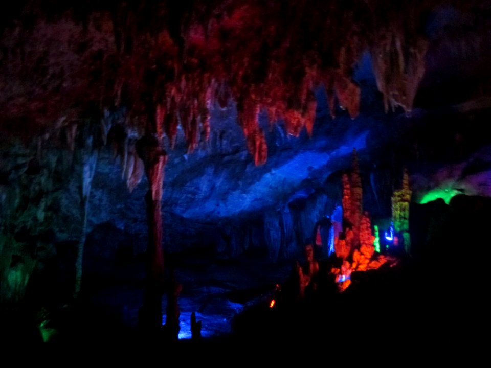 Stalactites, Boyue Cave, picture44