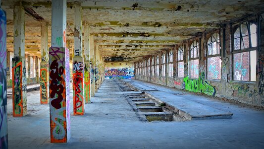 Graffiti old abandoned