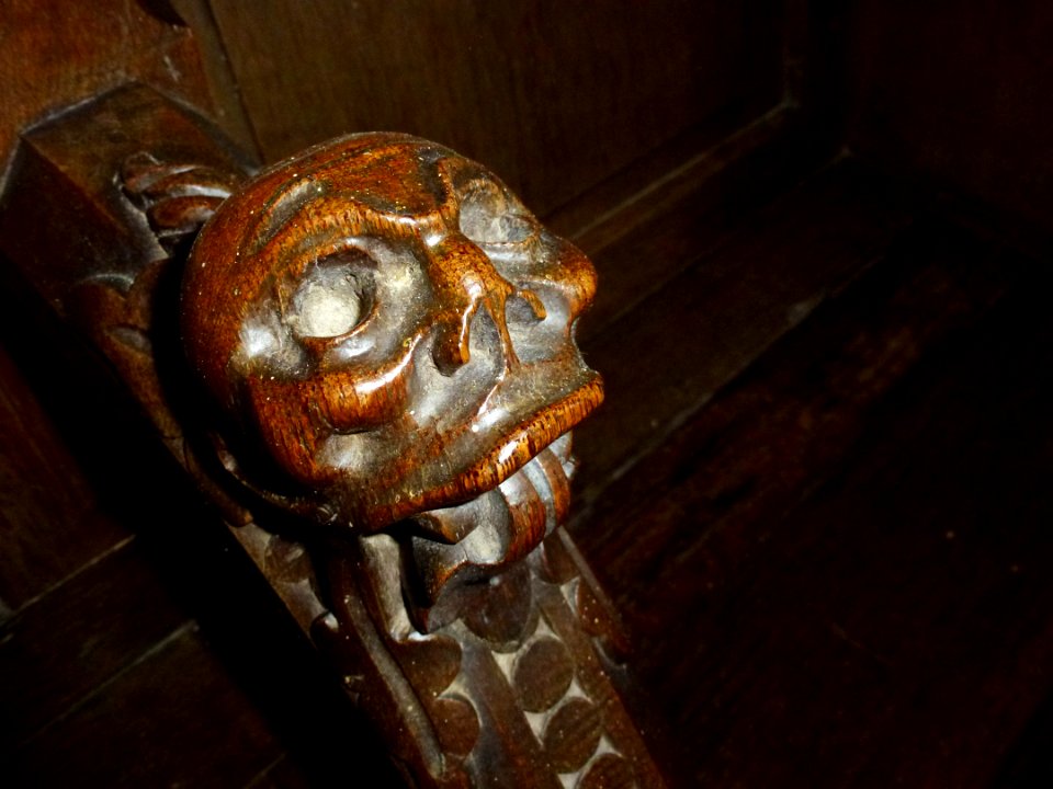 Stalles de l'église Saint-Julien d'Erny-Saint-Julien 16