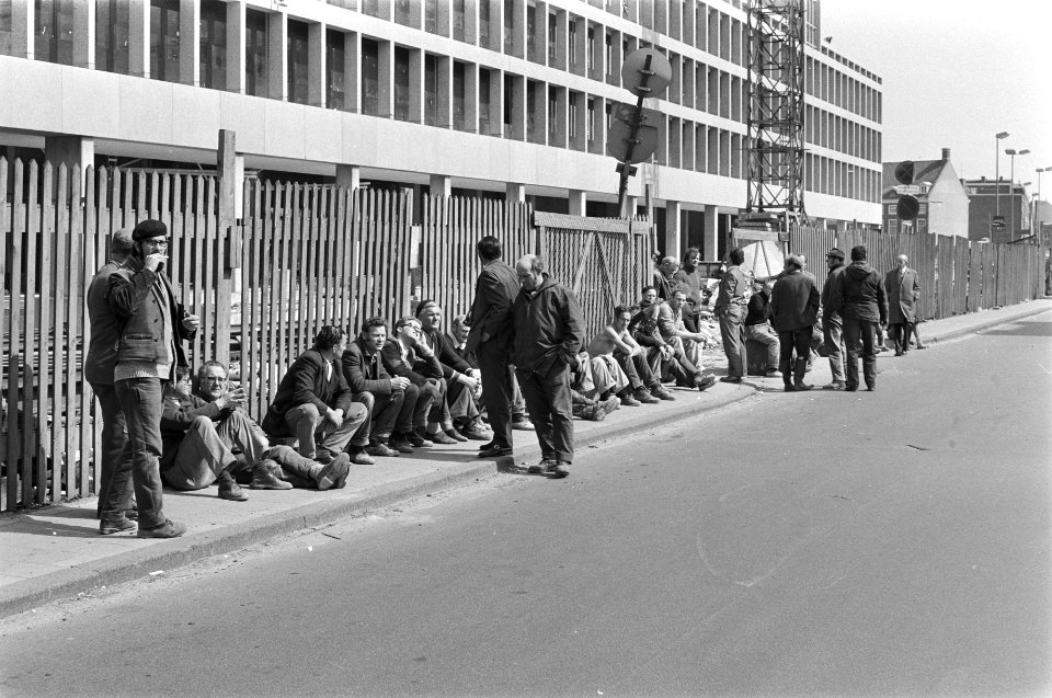 Stakers in de Jodenbreestraat, Bestanddeelnr 924-4756