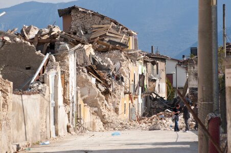 Disaster house roads