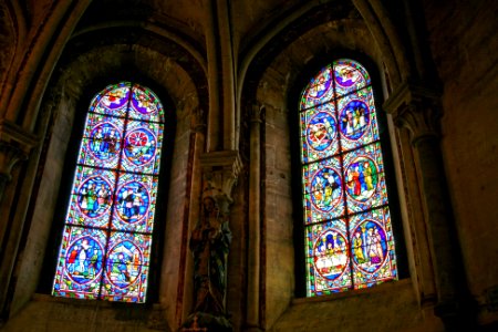 Stained-glass windows in the Cathedral of Noyon 2007-05-06