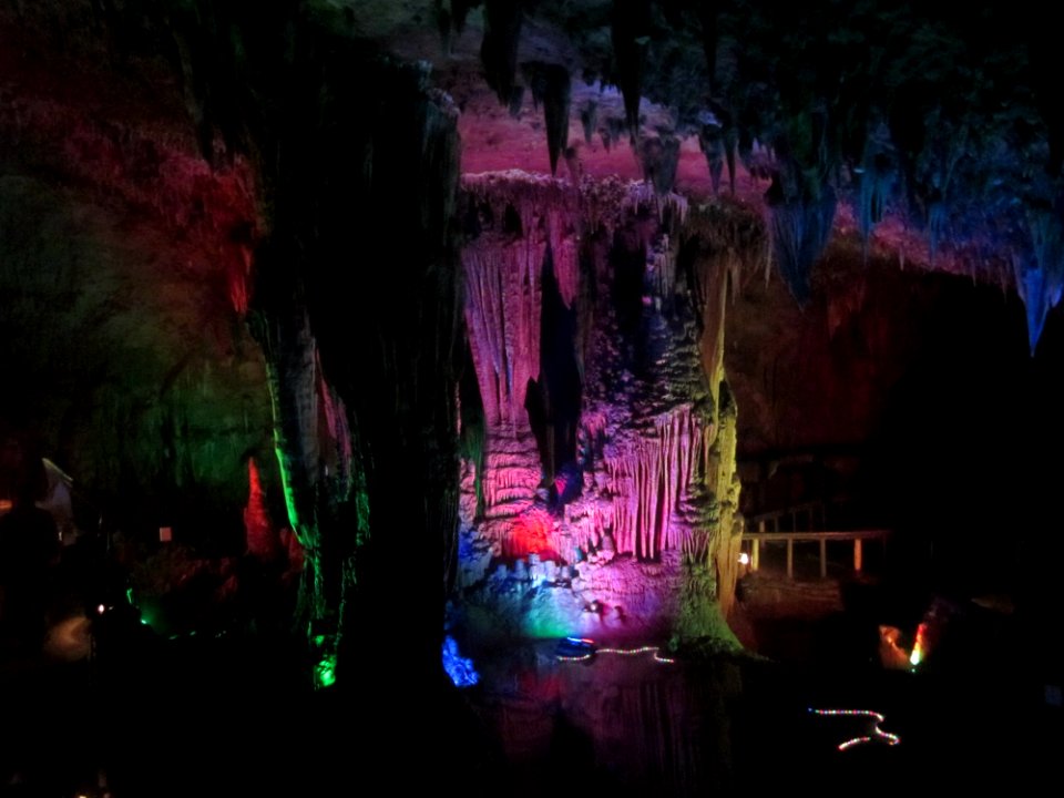 Stalactites, Boyue Cave, picture41