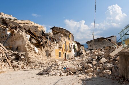 Disaster house roads
