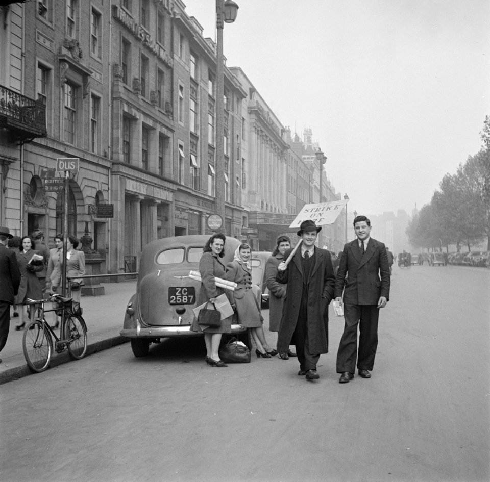 Stakende klerken van de Irish Insurance Company, Bestanddeelnr 191-0872