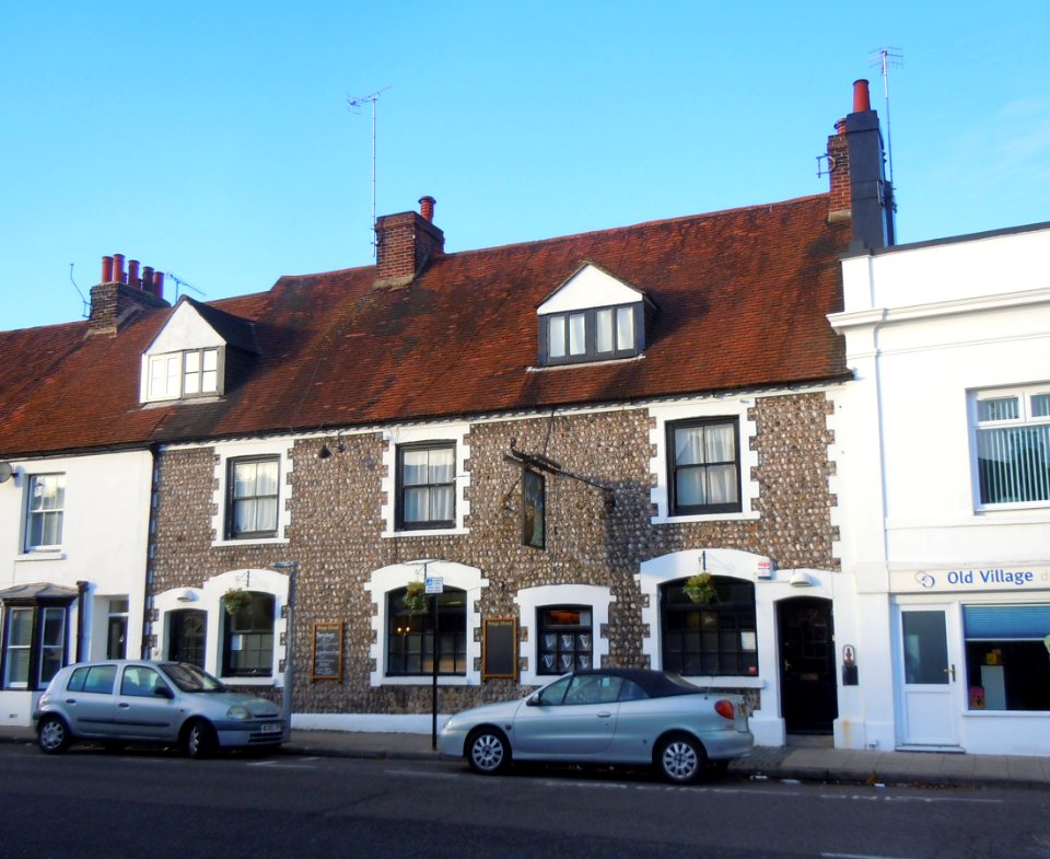 Stag's Head Inn, High Street, Portslade (NHLE Code 1187559) (November 2015)
