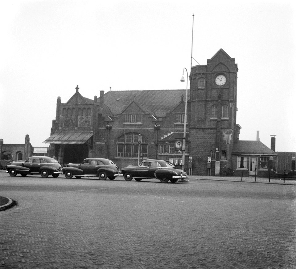Stadsgezichten Amersfoort. Stationsgebouw, Bestanddeelnr 905-4944