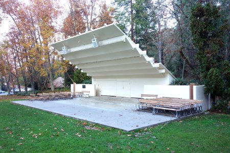 Stage - Lithia Park - Ashland, Oregon - DSC02682