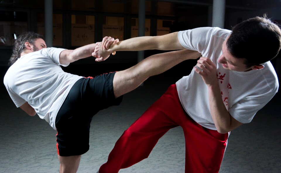 Mma kickboxing combat