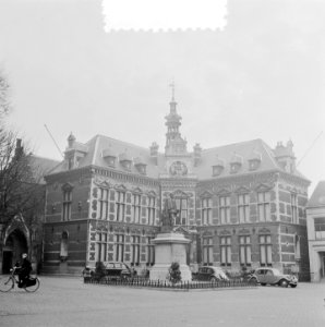 Stadsgezichten Utrecht. Academiegebouw aan het Domplein, Bestanddeelnr 906-2545