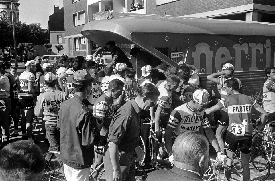 Stage 7 start, Tour de France 1966
