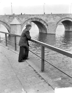 Stadsgezichten Maastricht, Maasbrug, Bestanddeelnr 907-1980