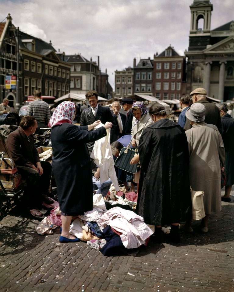 Stadsgezichten, Waterlooplein, Bestanddeelnr 254-7088