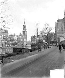 Stadsgezichten singel met Munttoren, Bestanddeelnr 906-2496