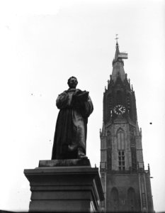Stadsgezichten uit Delft van buitenland, Bestanddeelnr 905-4968