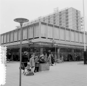 Stadsgezichten Rotterdam. Lijnbaan, Bestanddeelnr 908-5627