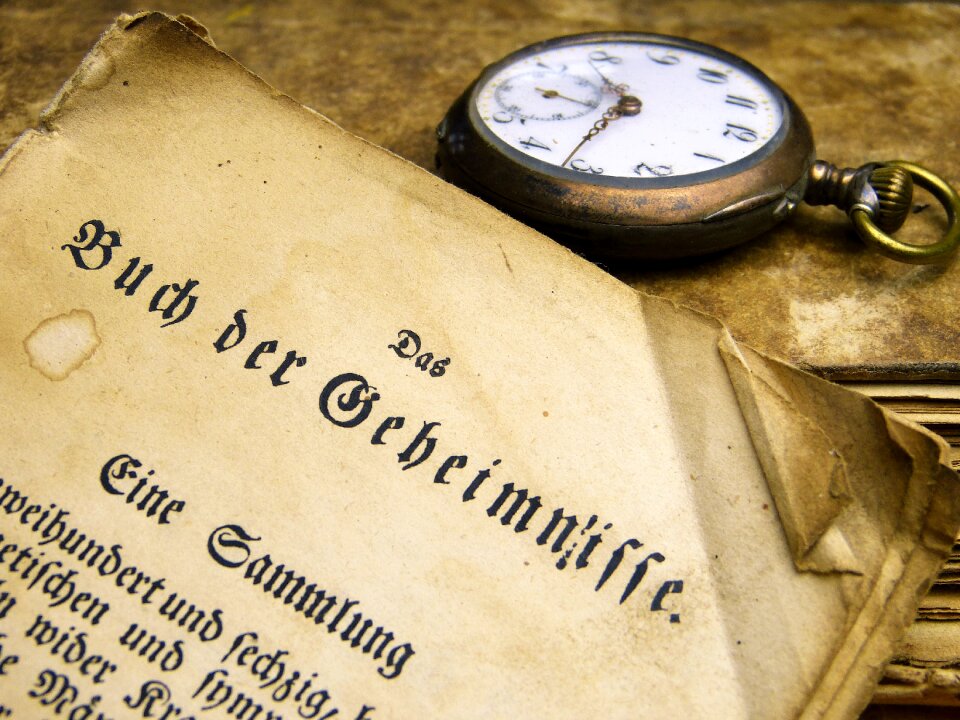 Read used antique