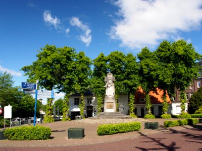 Steyl, square