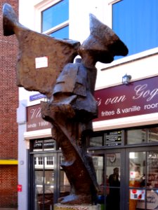 Stadstrompetter door Paul Kingma Langestraat Amersfoort