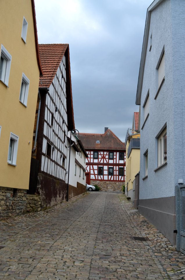 Stierstadt, Fahrgasse, Pflaster (1)