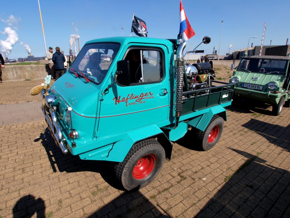 Steyer Puch Haflinger 700AP 4wheel drive pic2