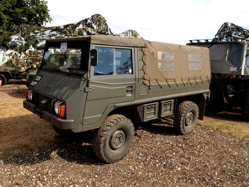 Steyr Pinzgauer 4x4 Geländefahrzeug pic3