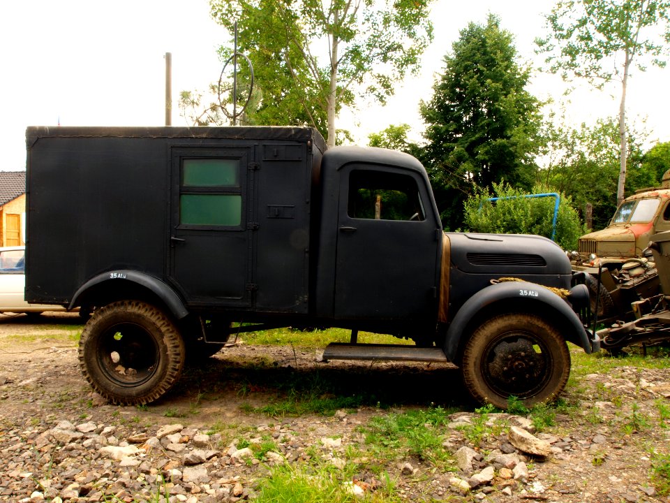 Steyr 1500 radio truck pic3