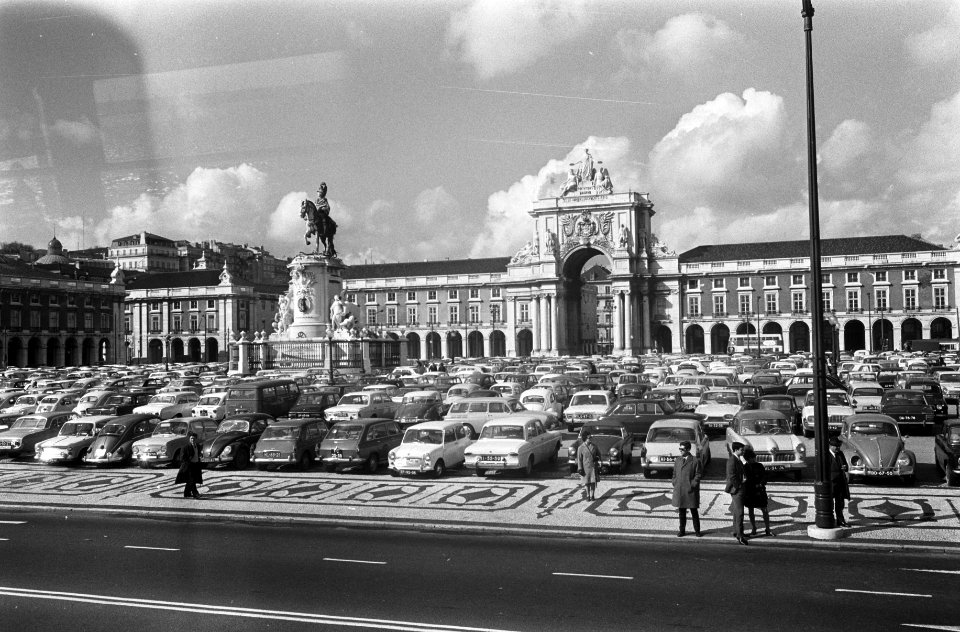Stadsgezichten Lissabon. Praça do Comercio (Terreiro do Paço), Bestanddeelnr 922-1262