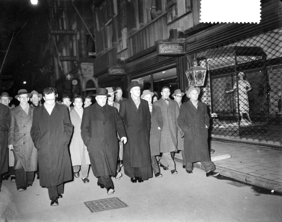 Stille omgang Amsterdam Mgr Janssen van Rotterdam, Bestanddeelnr 908-4264
