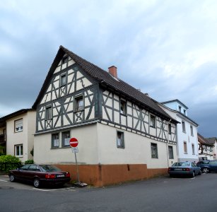 Stierstadt, Fahrgasse 1