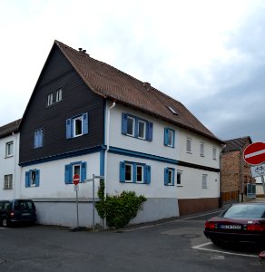 Stierstadt, Fahrgasse 2-3