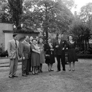 Steward Grainger Cocktail party Eagle Lion, Bestanddeelnr 901-8420