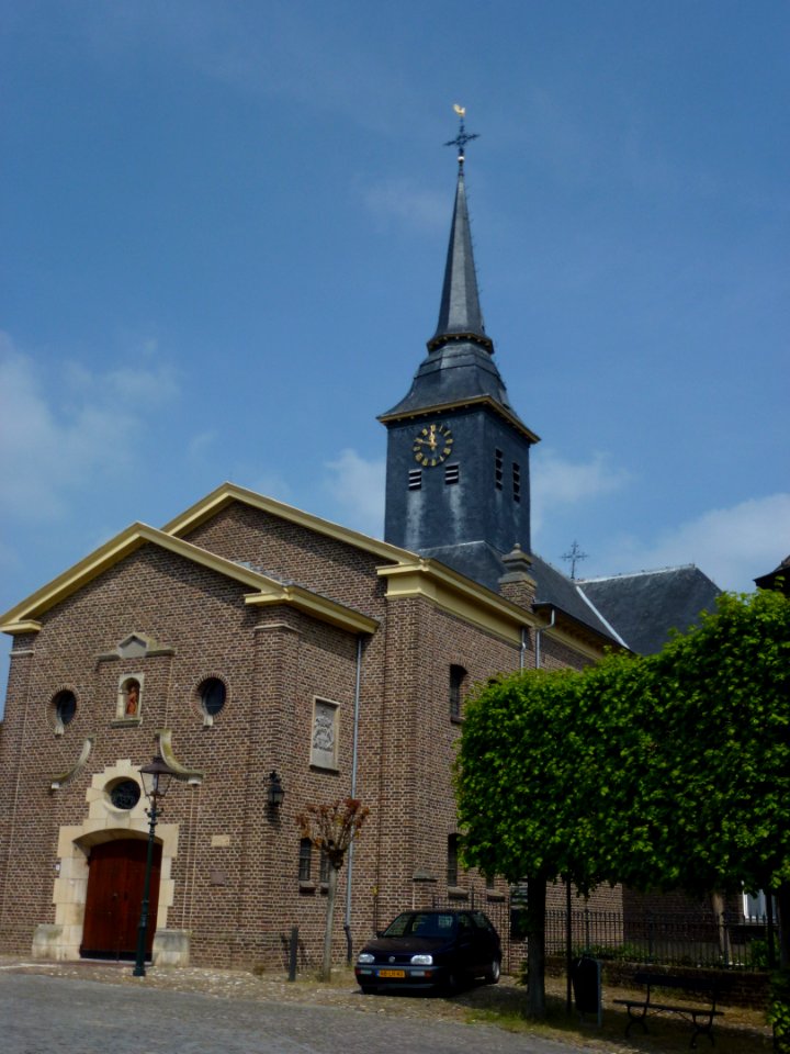 Stevensweert (Maasgouw) Sint Stefanuskerk, Stevensweert