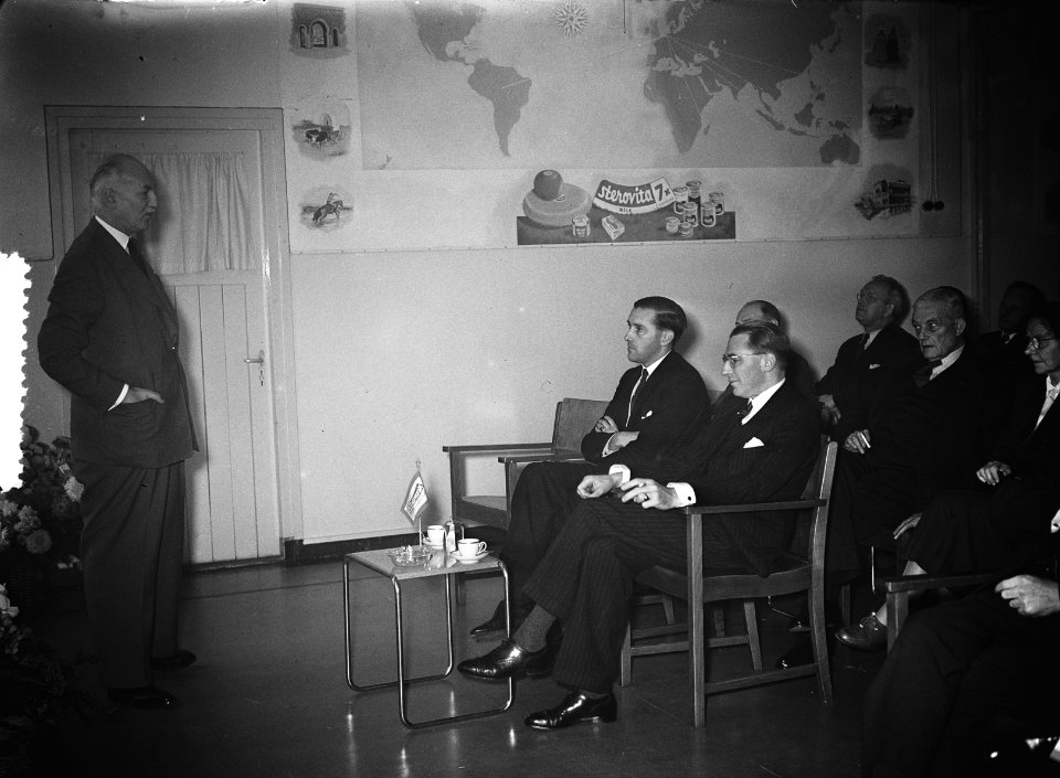 Sterovita opening laboratoria Breukelen, Bestanddeelnr 906-8202
