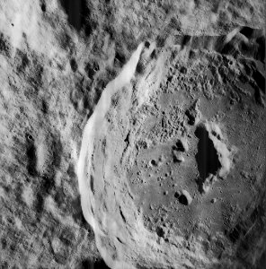 Stevinus crater 5040 med
