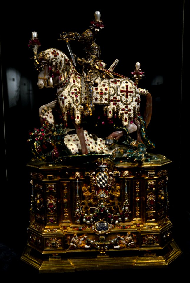 St-Georgs-Statuette Schatzkammer Munich 24102016 1