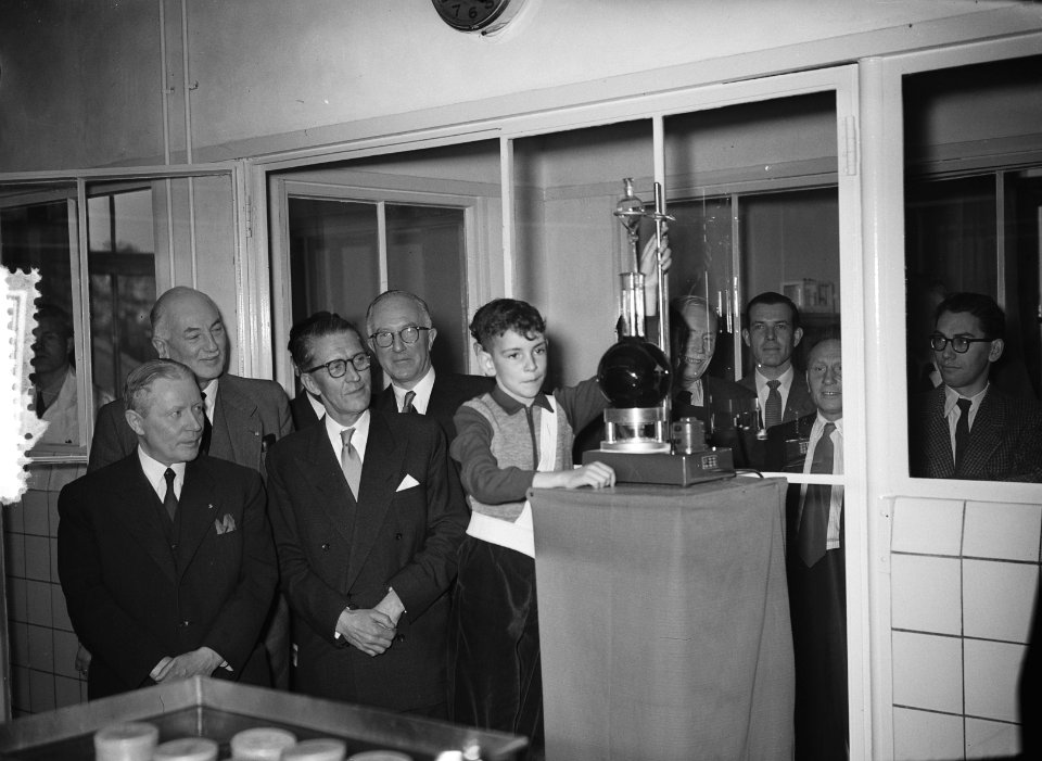 Sterovita opening laboratoria Breukelen, Bestanddeelnr 906-8189