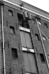 Stemmen in entrepotdok in Amsterdam, stembussen, Bestanddeelnr 926-0301