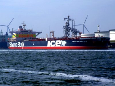 Stena Antarctica p5 at the '5e Petroleumhaven', Port of Rotterdam, Holland 18-May-2007
