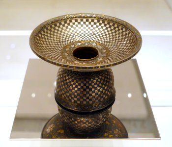 Stem-cup, Deccan, Bidar, 17th-18th century, metal inlaid with silver and brass - Ethnological Museum, Berlin - DSC01564