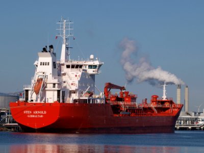 STEN ARNOLD - IMO 9371610 - Callsign ZDIB2
