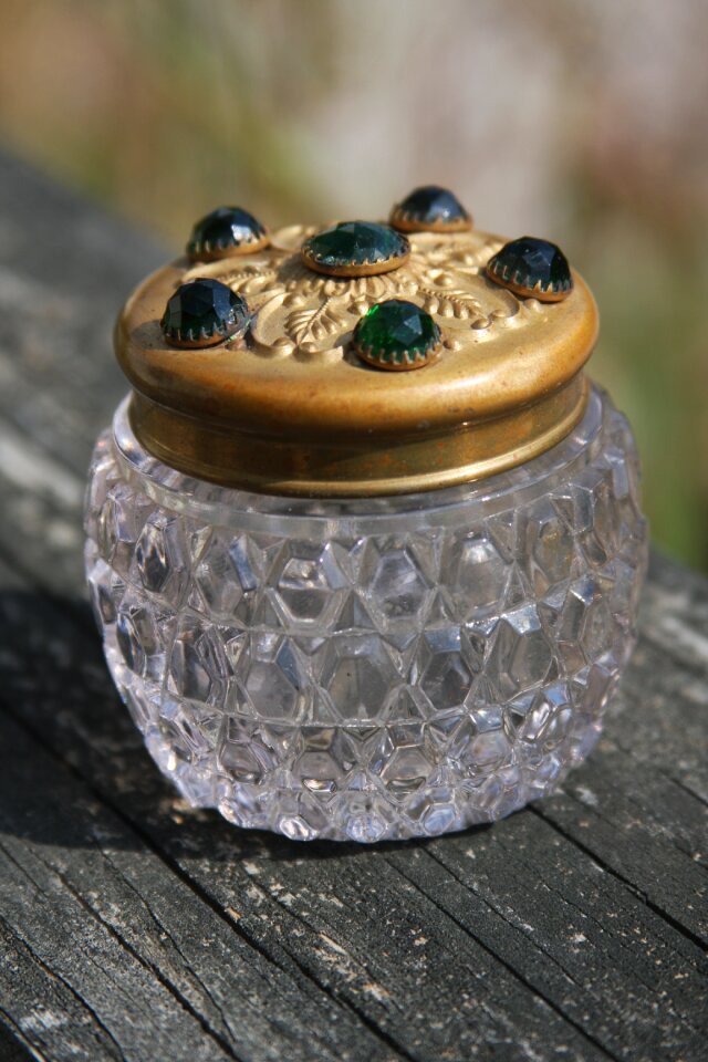 Vintage perfume jar jar sparkle