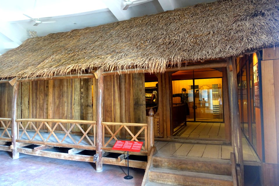 Stilt house, Black Thai - Vietnam Museum of Ethnology - Hanoi, Vietnam - DSC02781