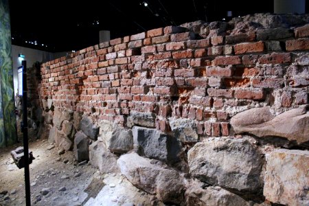 Stockholms stadsmur, Medeltidsmuseet, 1