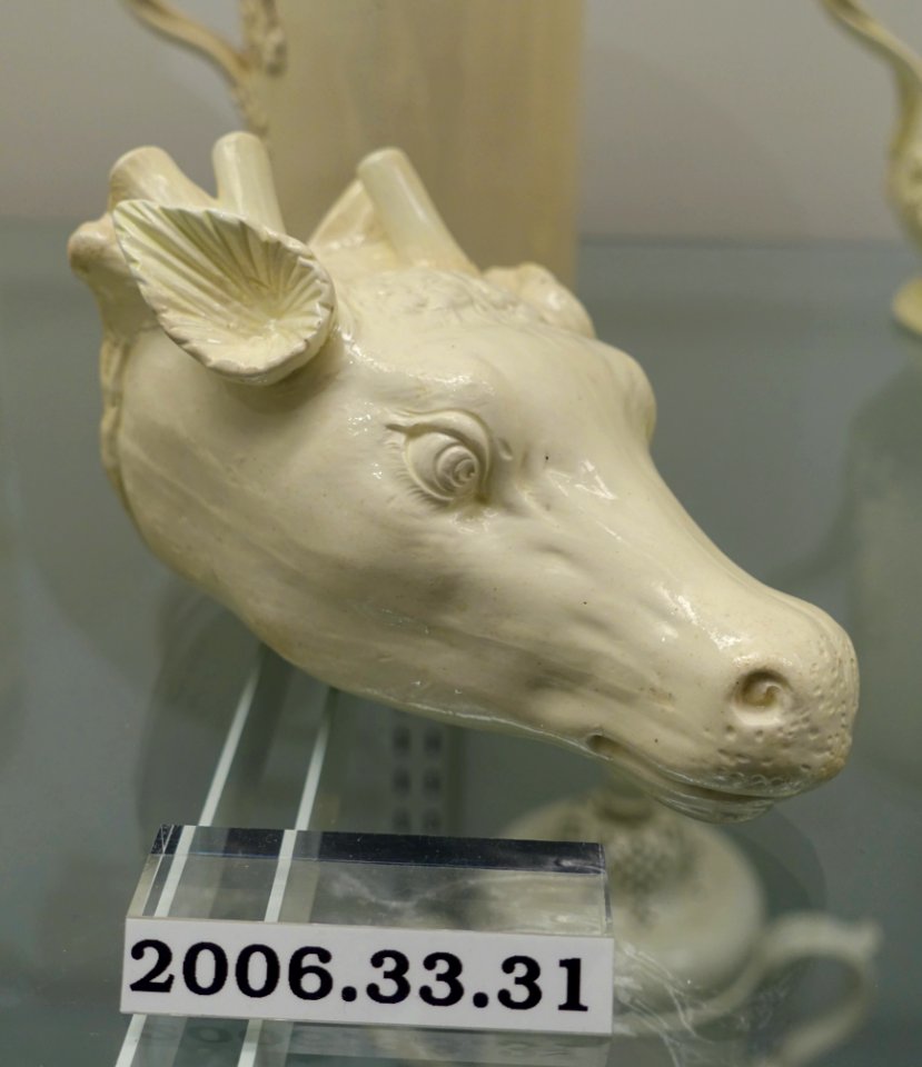 Stirrup cup (stag), Staffordshire or Yorkshire, England, c. 1780, creamware, HD 2006.33.31 - Flynt Center of Early New England Life - Deerfield, Massachusetts - DSC04728