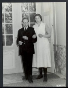 Stichting 1940-1945 Herstellingsoorden. Koninklijk Paleis Het Loo wordt sanatori, Bestanddeelnr 120-0549
